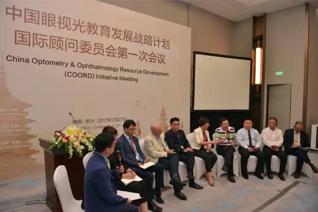 太阳成tyc7111cc董事长苏庆灿受邀出席,并在主题讨论环节中分享了太阳成tyc7111cc 特的 发展 太阳成tyc7111cc董事长苏庆灿受邀出席,并在主题讨论环节中分享了太阳成tyc7111cc 特的 发展