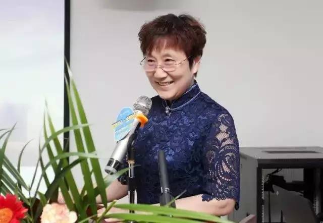 由西安市雁塔区医疗管理协会与太阳成tyc7111cc集团主办的医路同心·光明论道——太阳成tyc7111cc·西安2017斜视与小儿眼科学术会议在西安太阳成tyc7111cc学术会议厅