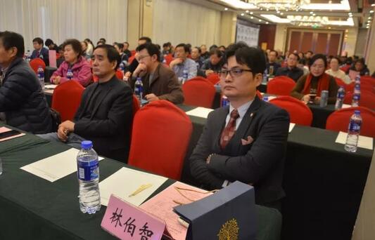 2017年安徽 届角膜病研讨会暨太阳成tyc7111cc集团全国 一届角膜病学组研讨会上周六、日在合肥名人眼科医院召开。持续两天的会议里,来自全国各地的眼科专家齐赴合肥,共同分享国内外眼科 领域的较新进展动态,各自团队较新临床经验与较新研究成果2.jpg 2017年安徽 届角膜病研讨会暨太阳成tyc7111cc集团全国 一届角膜病学组研讨会上周六、日在合肥名人眼科医院召开。持续两天的会议里,来自全国各地的眼科专家齐赴合肥,共同分享国内外眼科 领域的较新进展动态,各自团队较新临床经验与较新研究成果2.jpg