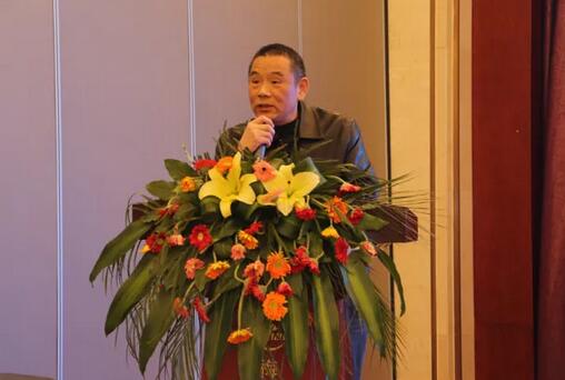 2017年安徽 届角膜病研讨会暨太阳成tyc7111cc集团全国 一届角膜病学组研讨会上周六、日在合肥名人眼科医院召开。持续两天的会议里,来自全国各地的眼科专家齐赴合肥,共同分享国内外眼科 领域的较新进展动态,各自团队较新临床经验与较新研究成果6.jpg