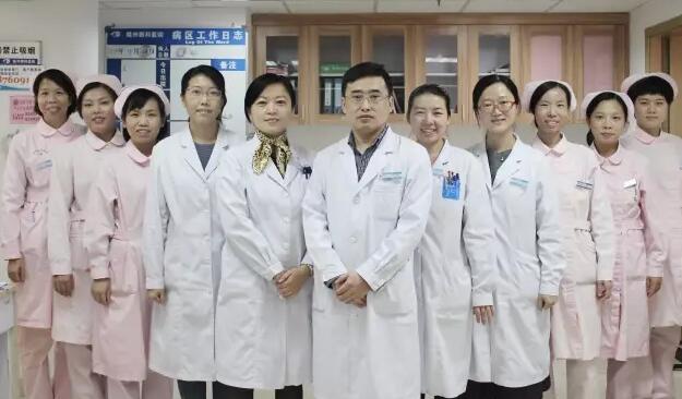 如今福州眼科医院白内障专科能为患者提供规格齐全的功能性人工晶状体,功能性人工晶体不但能告别白内障,而且能 老花、视光、散光等问题,三焦点晶体更可提供近、中、远全程视力,改进夜间视力等。同时还将为 个患者量“眼”定制、满足不同用眼需求6.jpg