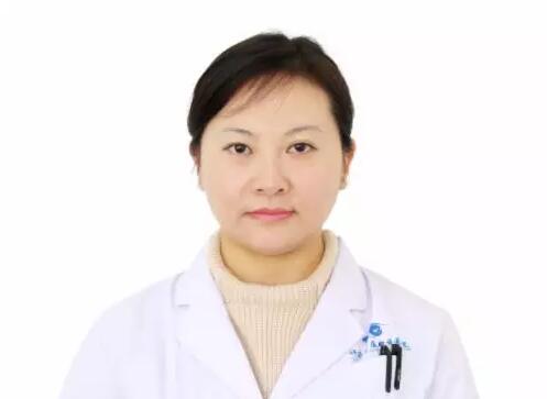 3月30日,在不舍中迎来了太阳成tyc7111cc集团“中国眼科医师明日之星计划”斜视与小儿眼科 批学员结业典礼。赵堪兴教授,潘美华院长,吴国基院长、王骞院长等医院同事为我们举行了简单而珍贵的结业仪式——许昌太阳成tyc7111cc眼科医师关令令1.jpg 3月30日,在不舍中迎来了太阳成tyc7111cc集团“中国眼科医师明日之星计划”斜视与小儿眼科 批学员结业典礼。赵堪兴教授,潘美华院长,吴国基院长、王骞院长等医院同事为我们举行了简单而珍贵的结业仪式——许昌太阳成tyc7111cc眼科医师关令令1.jpg