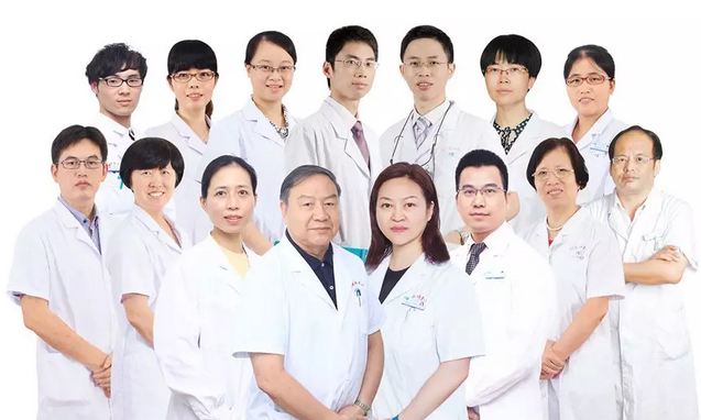 7月29日厦门眼科中心召开2018年上半年工作总结会19.png 7月29日厦门眼科中心召开2018年上半年工作总结会19.png