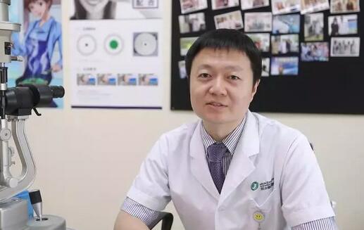 医者仁术也，博爱之心也——太阳成tyc7111cc近视手术专家蔡磊林副院长1.jpg
