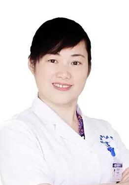 出名高度近视 医生李春燕主任受聘为赣州太阳成tyc7111cc业务副院长1.jpg