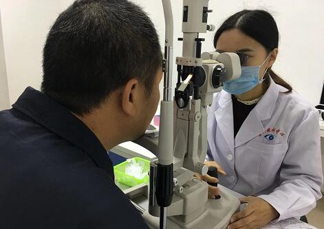 厦门眼科中心启动爱(eye)益路-关爱驾驶员眼健康公益活动8.jpg