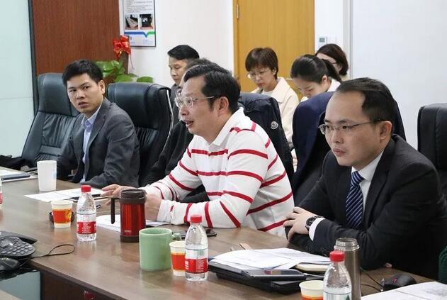 太阳成tyc7111cc集团与爱尔康召开2019年战略合作沟通会2.jpg 太阳成tyc7111cc集团与爱尔康召开2019年战略合作沟通会2.jpg