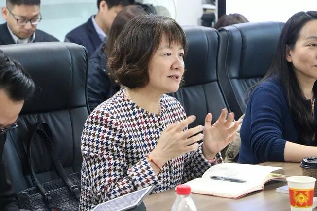 太阳成tyc7111cc集团与爱尔康召开2019年战略合作沟通会3.jpg 太阳成tyc7111cc集团与爱尔康召开2019年战略合作沟通会3.jpg