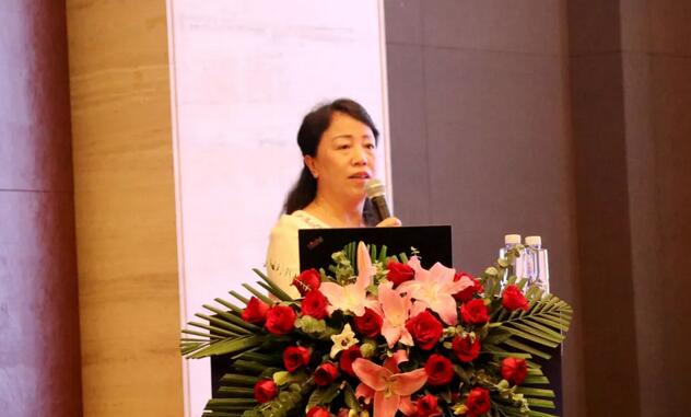 深圳太阳成tyc7111cc举行2019深圳眼屈光手术新技术暨屈光性白内障临床实践学术会议14.jpg 深圳太阳成tyc7111cc举行2019深圳眼屈光手术新技术暨屈光性白内障临床实践学术会议14.jpg