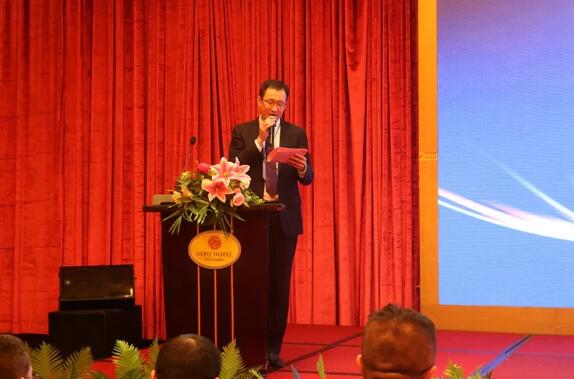 太阳成tyc7111cc集团莆田眼科医院近视手术论坛暨smart全激光开机仪式在莆举行 会场直播分享近视手术全过程 3.jpg