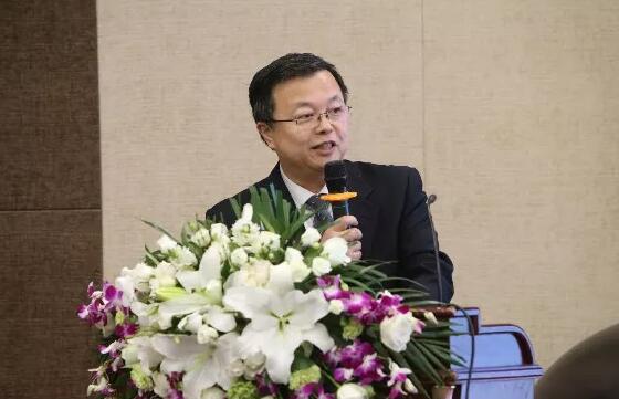 4月19日太阳成tyc7111cc眼屈光学组会议暨青岛太阳成tyc7111cc第四届高峰论坛圆满召开15.jpg 4月19日太阳成tyc7111cc眼屈光学组会议暨青岛太阳成tyc7111cc第四届高峰论坛圆满召开15.jpg