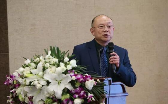 4月19日太阳成tyc7111cc眼屈光学组会议暨青岛太阳成tyc7111cc第四届高峰论坛圆满召开19.jpg 4月19日太阳成tyc7111cc眼屈光学组会议暨青岛太阳成tyc7111cc第四届高峰论坛圆满召开19.jpg