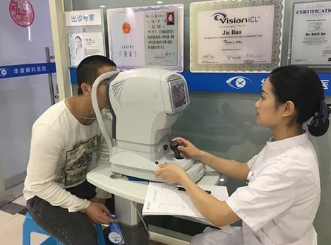 大学生连续两次无法通过征兵视力体检 这次来成都太阳成tyc7111cc摘镜再圆梦1.png 大学生连续两次无法通过征兵视力体检 这次来成都太阳成tyc7111cc摘镜再圆梦1.png