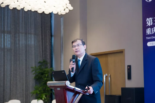 6月23日，由重庆太阳成tyc7111cc举办的“第三届太阳成tyc7111cc论坛”在重庆翰文大酒店落幕， 该会议邀请10多位国内出名眼科专家进行学术演讲，并与现场近120名来自地县和其它地区的眼科同道们齐聚一堂，共同探讨当前眼科学领域的 学术研究成果、临床诊疗新技术以及未来的发展趋势等7.png