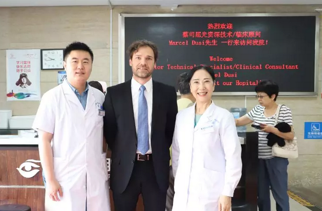 为加强院企合作新模式,开设双方合作共赢新篇章——德国蔡司公司技术人员一行来上海和平眼科医院参观交流1.png 为加强院企合作新模式,开设双方合作共赢新篇章——德国蔡司公司技术人员一行来上海和平眼科医院参观交流1.png