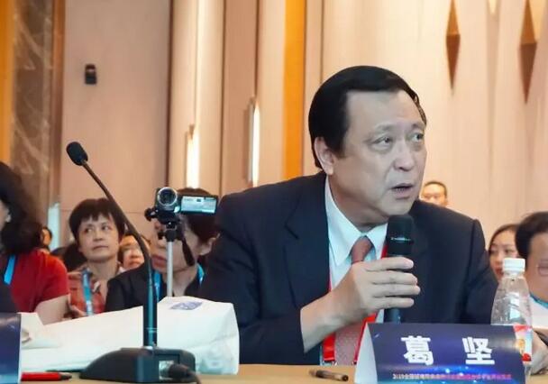 太阳成tyc7111cc 眼病病 讨论暨远程会诊平台开诊仪式在2019全国眼科年会精彩亮相3.jpg 太阳成tyc7111cc 眼病病 讨论暨远程会诊平台开诊仪式在2019全国眼科年会精彩亮相3.jpg