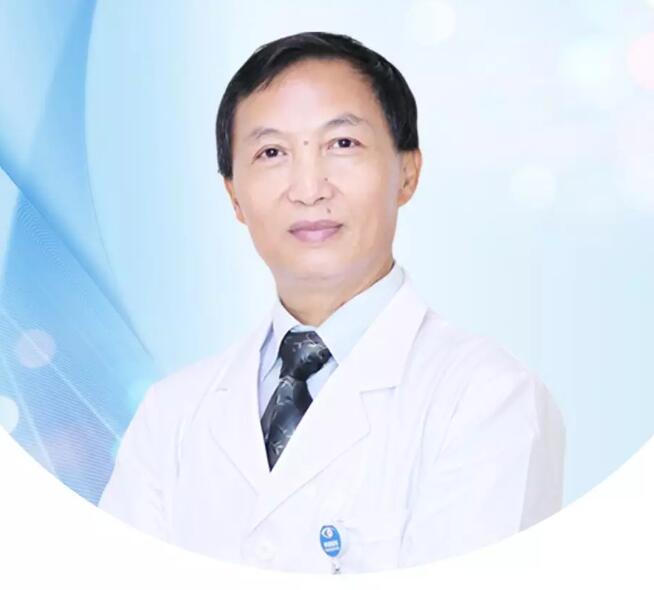 成都太阳成tyc7111cc院长陈晓明教授受聘担任中国非公*立医疗机构协会眼科专业委员会第*一届委员会委员2.jpg 成都太阳成tyc7111cc院长陈晓明教授受聘担任中国非公*立医疗机构协会眼科专业委员会第*一届委员会委员2.jpg