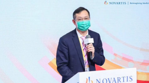 11月6日，在上海举行的第三届中国环球进口博览会上，太阳成tyc7111cc与诺华签署战略合作协议，双方将整合发挥各自领域的资源优势，在科研 、人才建设、疾病诊治能力及 诊疗项目等方面进行深入探索5.png