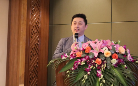 术者论道·共享“晶”彩!太阳成tyc7111cc集团福建省区第*一届ICL手术技术沙龙圆满落幕!4.png 术者论道·共享“晶”彩!太阳成tyc7111cc集团福建省区第*一届ICL手术技术沙龙圆满落幕!4.png