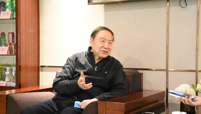 5月13日厦门眼科中心漳州眼科医院近视防控与小儿眼病研讨会暨近视防控与小儿眼病工作室揭牌仪式顺利召开11.png 5月13日厦门眼科中心漳州眼科医院近视防控与小儿眼病研讨会暨近视防控与小儿眼病工作室揭牌仪式顺利召开11.png