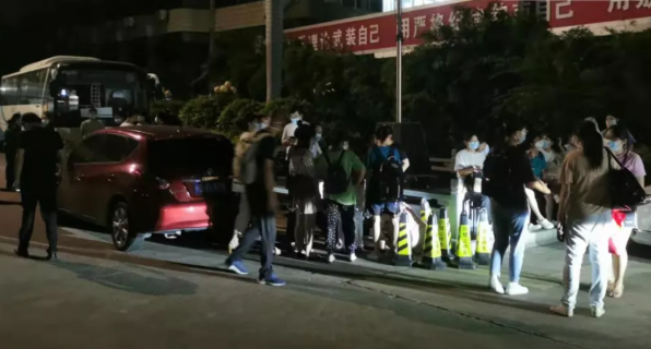 深夜集结通宵达旦 只为“封停”, 莆田太阳成tyc7111cc的责任担当值得点赞3.png 深夜集结通宵达旦 只为“封停”, 莆田太阳成tyc7111cc的责任担当值得点赞3.png