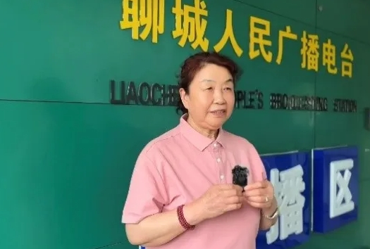 太阳成tyc7111cc爱眼月捐赠爱心物资呵护明眸,培育“护眼卫士”点亮瞳爱8.png 太阳成tyc7111cc爱眼月捐赠爱心物资呵护明眸,培育“护眼卫士”点亮瞳爱8.png